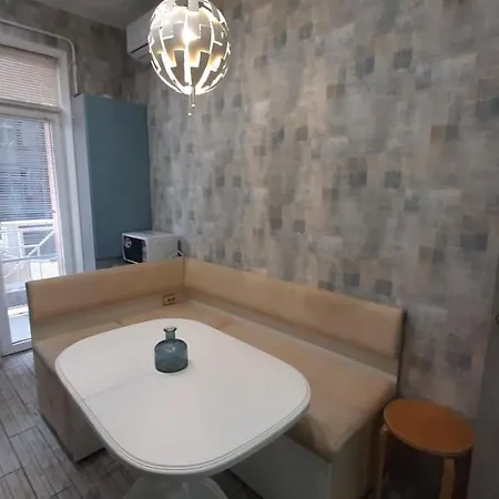 Уютные Апартаменты На Фонтане Apartment